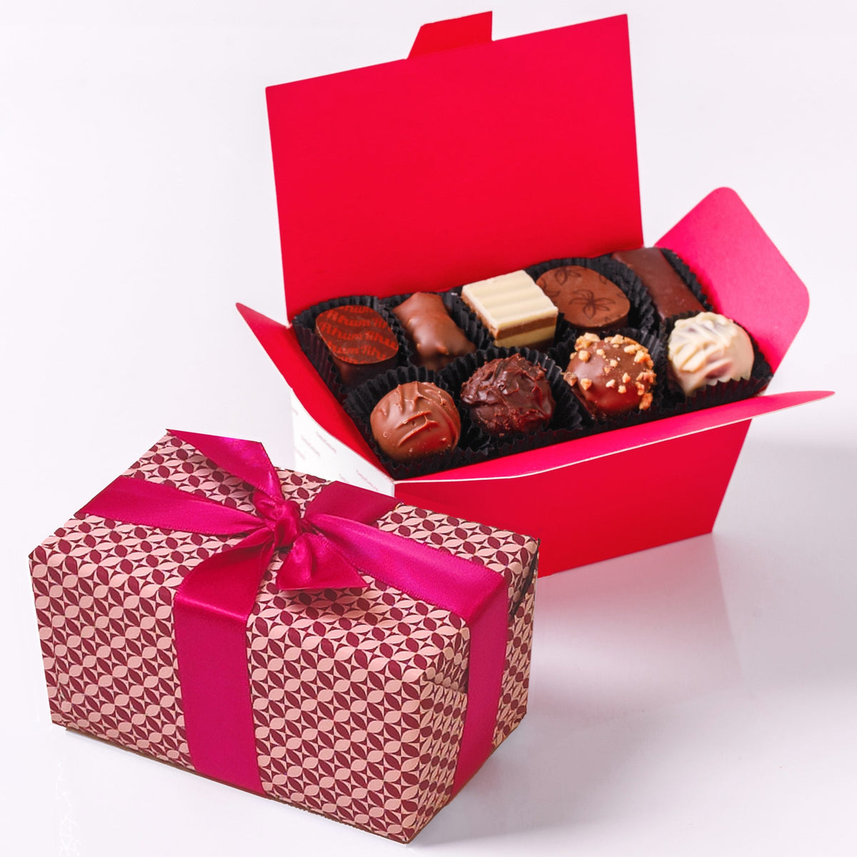 Ballotin 14 Chocolates Assortment Alcohol-Free Clover Giftwrap